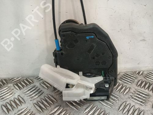 rear-left-lock-toyota-c-hr-_x1_-2016-32015014 main image