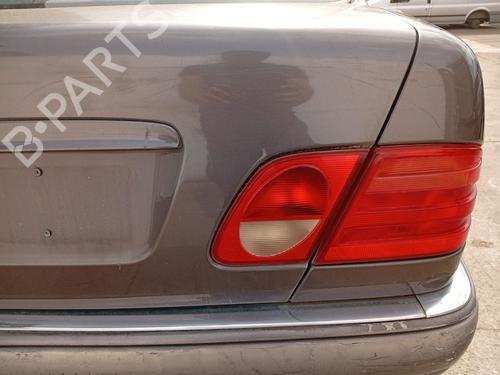 right-tailgate-light-mercedes-benz-e-class-w210-1995-1996-1997-1998-1999-2000-2001-2002-2003-35896013 main image