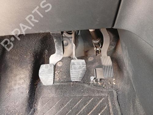 koblingspedal koblingspedal PEUGEOT 208 I (CA_, CC_) 1.2 VTI 82 (82 hp) 36529968 36529968