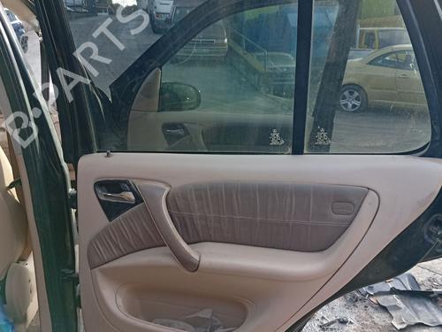 Rudehejsemekanisme Højre bagtil Rudehejsemekanisme Højre bagtil MERCEDES-BENZ M-CLASS (W163) [1998-2005] 35765413 35765413