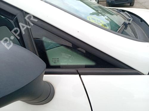 Højre foran trekantet rude Højre foran trekantet rude SEAT IBIZA IV (6J5, 6P1) 1.6 TDI (90 hp) 37521810 37521810