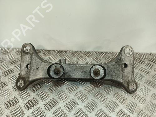 Used Engine mount Engine mount BMW 1 (E87) 118 d (122 hp) 33233297 33233297