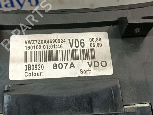 Instrument cluster VW PASSAT B5 (3B2) | BP32406688C47