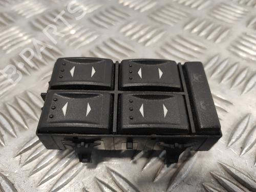 Used Left front window switch FORD MONDEO III Saloon (B4Y) [2000-2007]  22801310