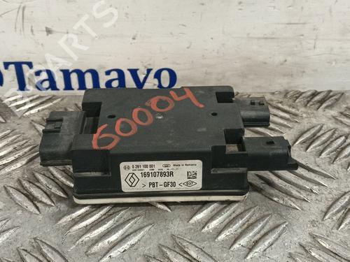 Used Electronic module Electronic module RENAULT MASTER III Platform/Chassis (EV, HV, UV) 2.3 dCi 130 RWD (HV01, HV10, HV11, HV12, UV01, UV10,... (130 hp) 33288818 33288818