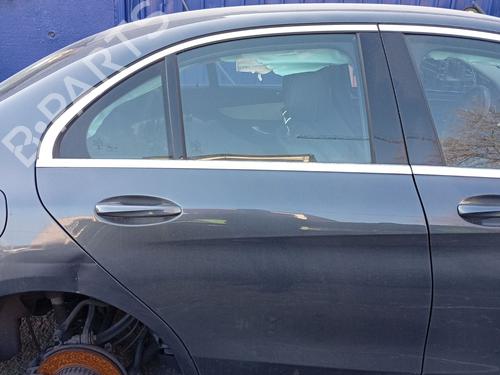 Used Right rear door MERCEDES-BENZ C-CLASS (W205) C 220 BlueTEC / d (205.002, 205.004) (170 hp) 32483270