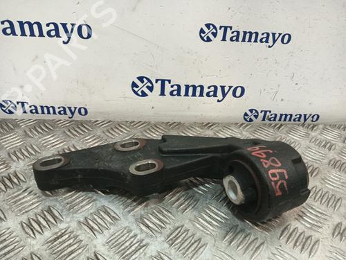 Used Engine mount LAND ROVER DISCOVERY IV (L319) 3.0 SDV6 4x4 (256 hp) 32476287