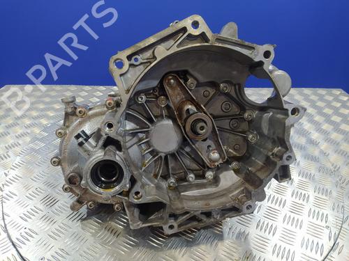 Used Gearbox Gearbox VW POLO VI (AW1, BZ1, AE1) 1.0 TSI (95 hp) 15850465 15850465