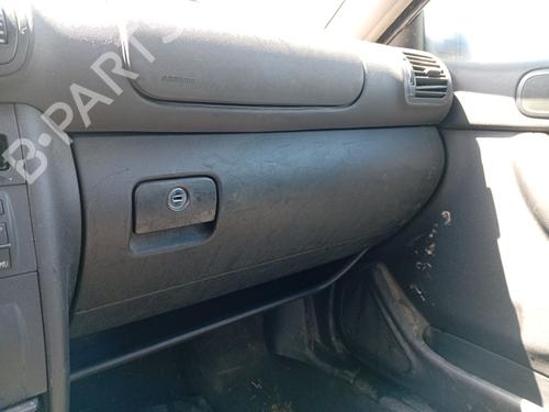 Used Glove box Glove box AUDI A3 (8L1) 1.9 TDI (130 hp) 36392037 36392037