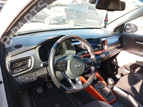 Instrumentbord Instrumentbord KIA STONIC (YB) 1.0 T-GDi (120 hp) 36668228 36668228