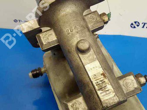 Brake master cylinder RENAULT TRAFIC II Van (FL)  | BP6297927M77 