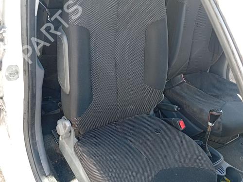 Used Right front seat Right front seat TOYOTA AYGO (_B1_) 1.0 (KGB10_, KGB10R) (68 hp) 35769980 35769980
