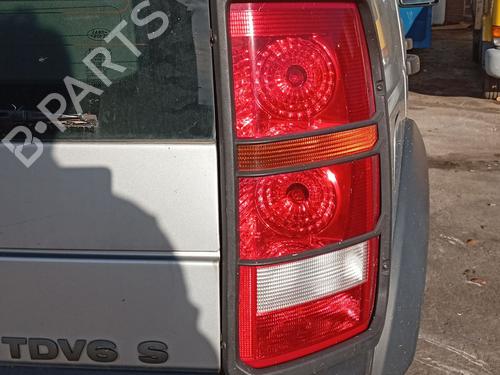 Used Right taillight LAND ROVER DISCOVERY III (L319) 2.7 TD 4x4 (190 hp) 31971931