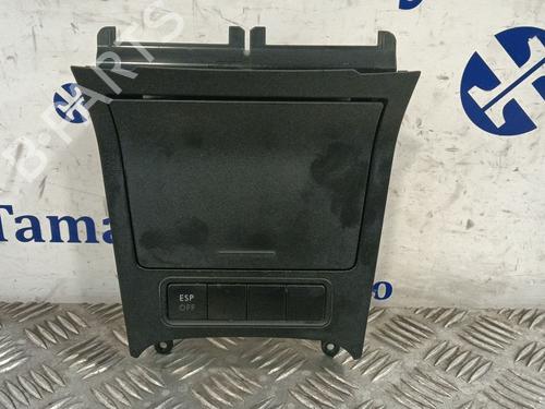 Cendrier VW GOLF V (1K1) 1.9 TDI (105 hp) 31915679