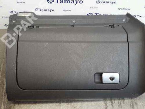 Used Glove box VW GOLF V (1K1) 1.6 (102 hp) 5796129