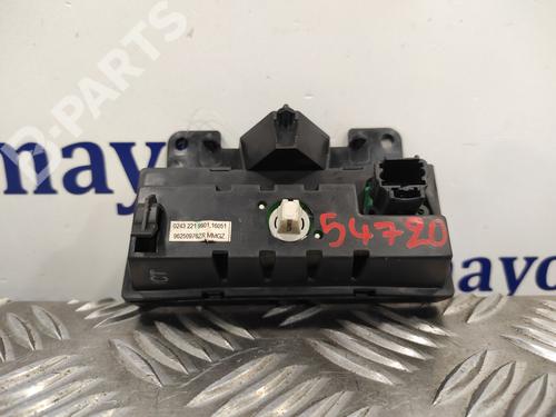 Display monitor PEUGEOT 206 Hatchback (2A/C) 1.4 i | BP12000869C48 