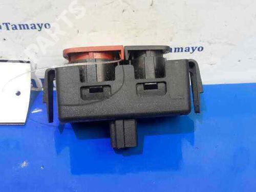 Warning switch RENAULT MEGANE III Hatchback (BZ0/1_, B3_) 1.5 dCi | BP4827701I22 