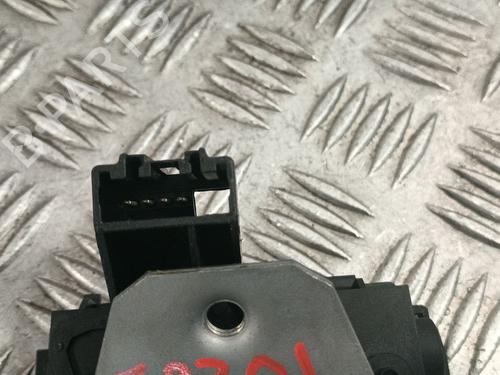 Tailgate lock VOLVO V40 Hatchback (525) D3 | BP29940717C101