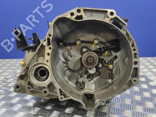Gearkasse NISSAN MICRA III (K12) 1.2 16V (65 hp) 3557990