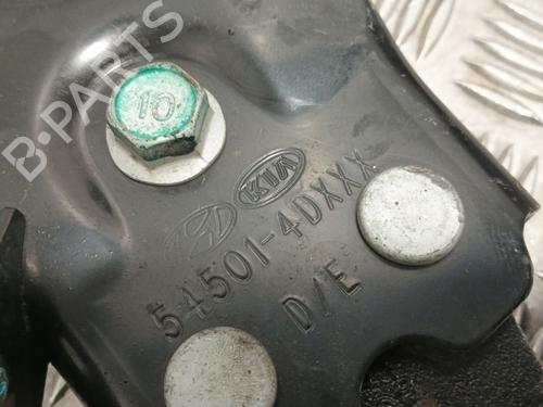 Right front suspension arm KIA CARNIVAL II (GQ) | BP31043597M13