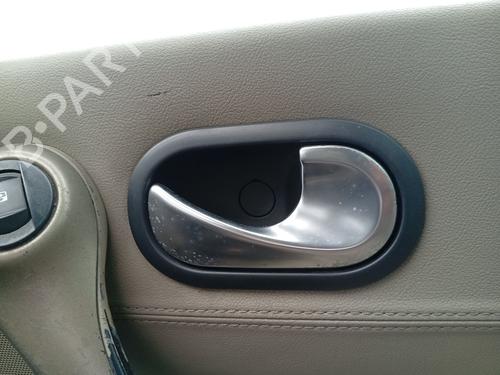 front-right-interior-door-handle-renault-megane-ii-coupe-cabriolet-em01_-2003-2004-2005-2006-2007-2008-2009-2010-36354479 main image