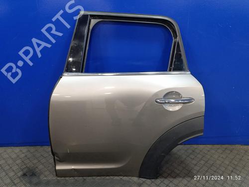 Używane Drzwi tylne lewe MINI MINI COUNTRYMAN (F60) Cooper (136 hp) 21573134