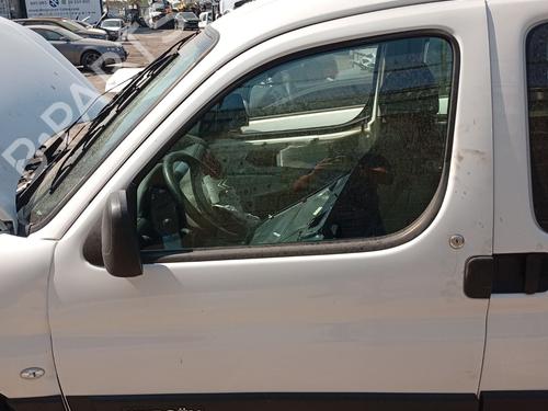 Used Left front door Left front door 37409071 37409071