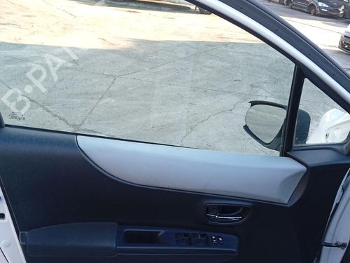 front-left-window-mechanism-toyota-yaris-_p13_-2010-2011-2012-2013-2014-2015-2016-2017-2018-2019-2020-35954392 main image