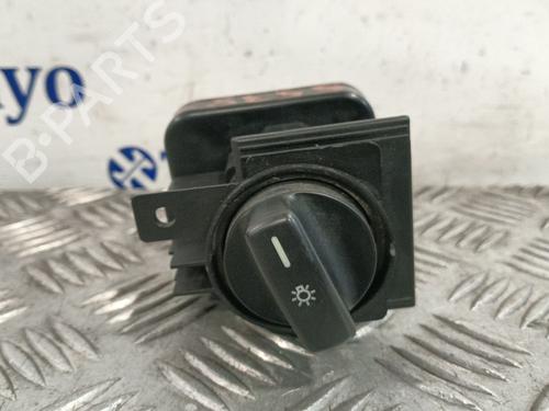 Commande de phare MERCEDES-BENZ B-CLASS Sports Tourer (W245) B 200 CDI (245.208) (140 hp) 32016403