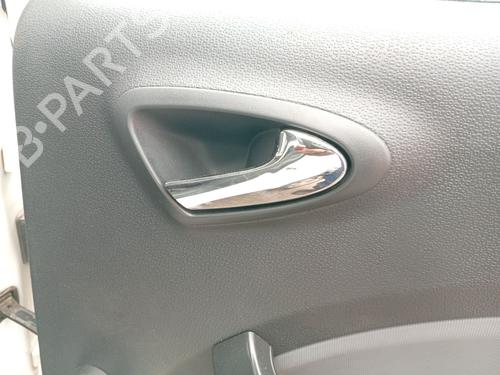Højre bagtil invendig håndtag Højre bagtil invendig håndtag SEAT IBIZA IV (6J5, 6P1) 1.6 TDI (90 hp) 37521780 37521780