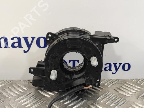 Kontantrulle Airbag /Stelring FORD FOCUS III 1.6 TDCi (115 hp) 13898505