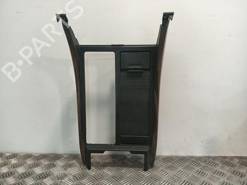 Used Middle console Middle console LAND ROVER RANGE ROVER SPORT I (L320) 2.7 D 4x4 (190 hp) 36567519 36567519