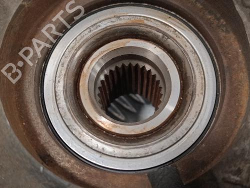 Left front steering knuckle NISSAN ALMERA TINO (V10) 1.8 | BP15883099M25 