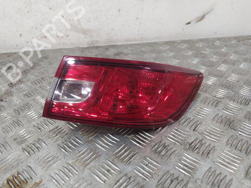 right-taillight-renault-clio-iv-bh_-2012-2013-2014-2015-2016-2017-2018-2019-2020-2021-39747633 main image