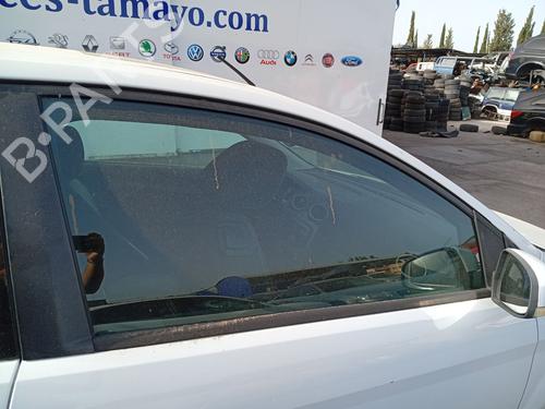Used Front right door window Front right door window 36805643 36805643