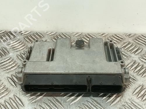 Used Engine control unit (ECU) Engine control unit (ECU) TOYOTA YARIS (_P13_) [2010-2020] 33335276 33335276