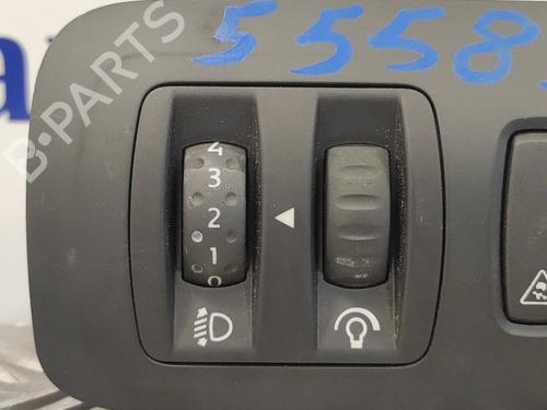 Headlight switch RENAULT MEGANE II Estate (KM0/1_)  | BP14359304I24 