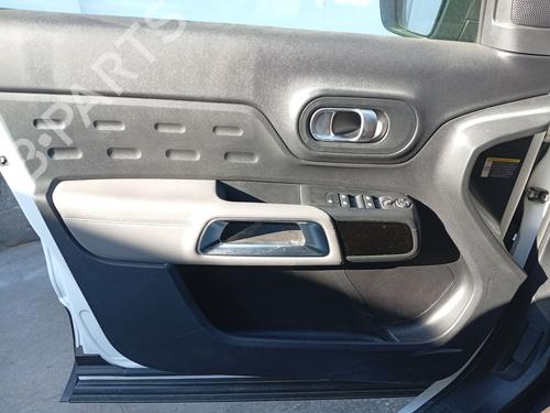 Venstre frontpanel Venstre frontpanel 38179470 38179470