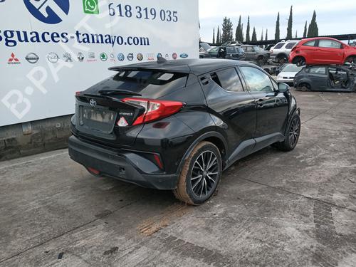 Interiør tag TOYOTA C-HR (_X1_) 1.8 Hybrid (ZYX10_, ZYX11_) | BP31926970I12 