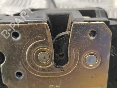 Front left lock SSANGYONG RODIUS I 2.7 Xdi | BP13736801C98 