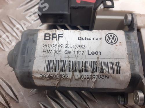 Left rear window motor SEAT LEON (1P1)  | BP8177390E23 