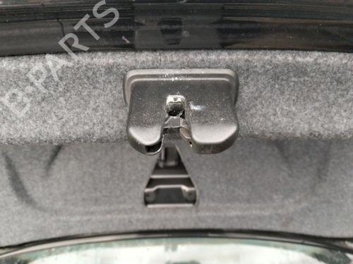 tailgate-lock-audi-a4-b6-8e2-2000-2001-2002-2003-2004-2005-39650376 main image