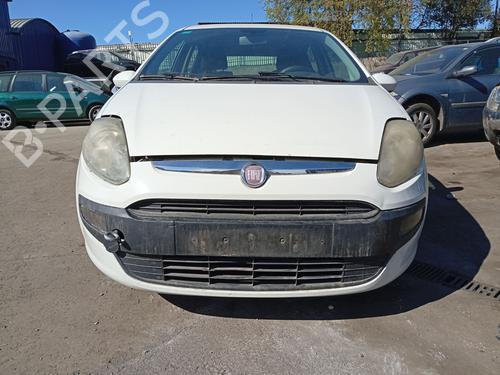 Used Front bumper Front bumper FIAT GRANDE PUNTO (199_) 1.3 D Multijet (199.AXD11, 199.AXD1A, 199.AXD1B,... (90 hp) 34165339 34165339