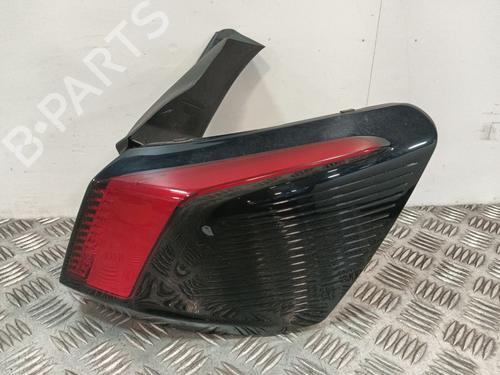 Used Right taillight Right taillight PEUGEOT 3008 II SUV (MC_, MR_, MJ_, M4_) 1.2 THP/ PureTech 130 (MRHNSM, MRHNSU, MRHNSJ, MRHNYW,... (131 hp) 34250930 34250930
