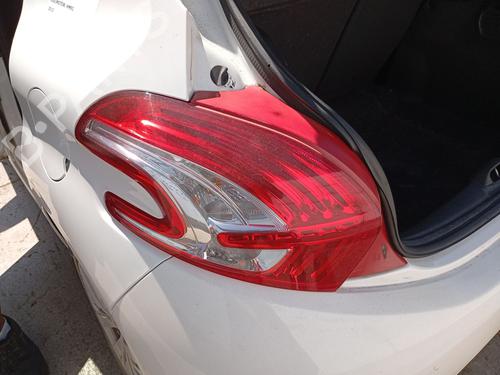 Used Left taillight Left taillight PEUGEOT 208 I (CA_, CC_) 1.2 VTI 82 (82 hp) 36528066 36528066