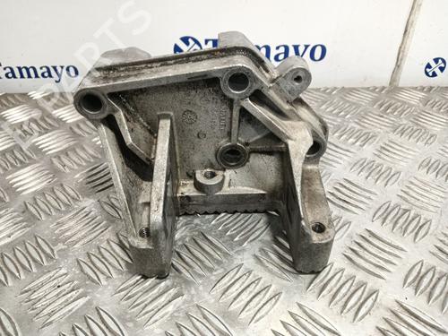 Support de moteur RENAULT MASTER II Van (FD) [1997-2013]  27863277