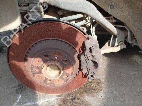 Remklauw rechts achter VOLVO XC90 I (275) 2.5 T AWD (209 hp) 32760715