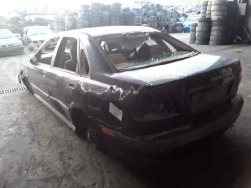 Left headlight VOLVO S40 I (644) 1.9 DI | BP4724089C28 