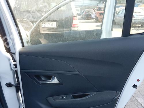 Vindusheismekanisme høyre bak Vindusheismekanisme høyre bak PEUGEOT 208 II (UB_, UP_, UW_, UJ_) 1.5 BlueHDI 100 (102 hp) 37409087 37409087