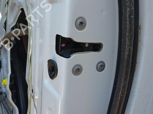 Used Rear right lock Rear right lock RENAULT KOLEOS I (HY_) 2.0 dCi (HY0K) (150 hp) 33937120 33937120